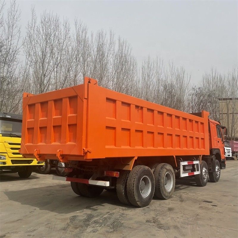 40 τόνων 12 ελαστικά Howo 8X4 336HP 371HP 420 HP μεταχειρισμένο φορτηγό με καταναλωτικό