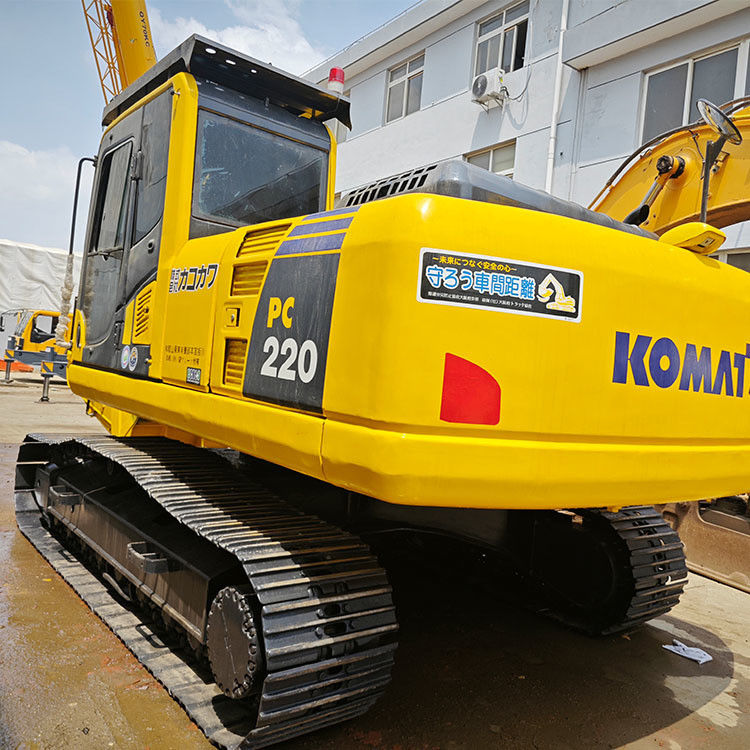 40 τόνων Komatsu PC 200 Εκσκαφέας Χρησιμοποιούμενος αρχικός εκσκαφέας με διάμετρο κυλίνδρου 125x150mm
