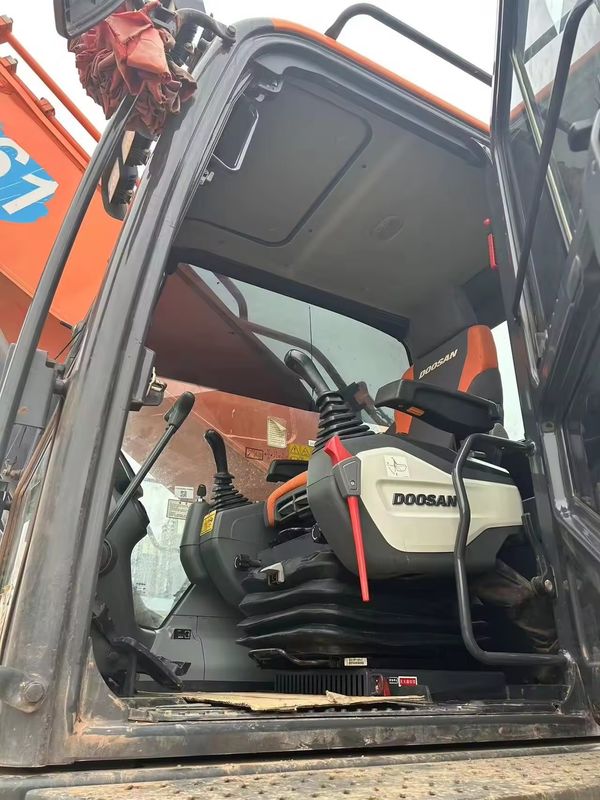 14 τόνων Doosan DX500LC Crawler Excavator με άλλη υδραυλική αντλία και βάρος λειτουργίας 50T