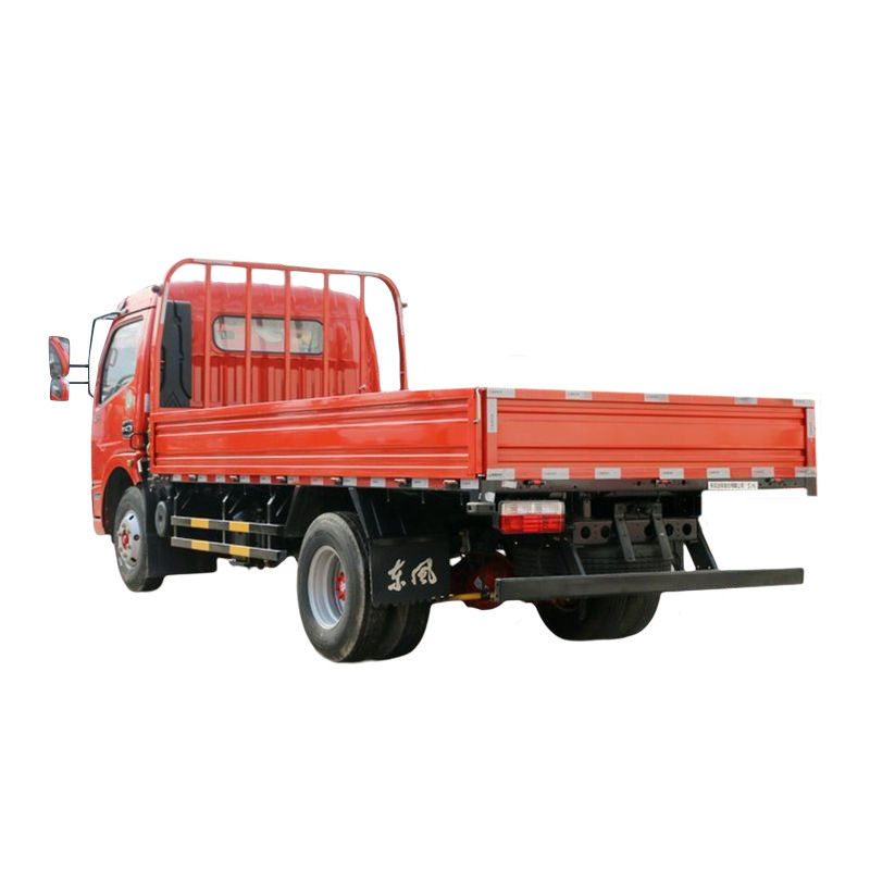 Διπλή σειρά Dongfeng Καπετάνιος K6 Τρόκ 130hp 6 τροχών Ντίζελ 4 * 2 κινητήρα χωρητικότητα 4L