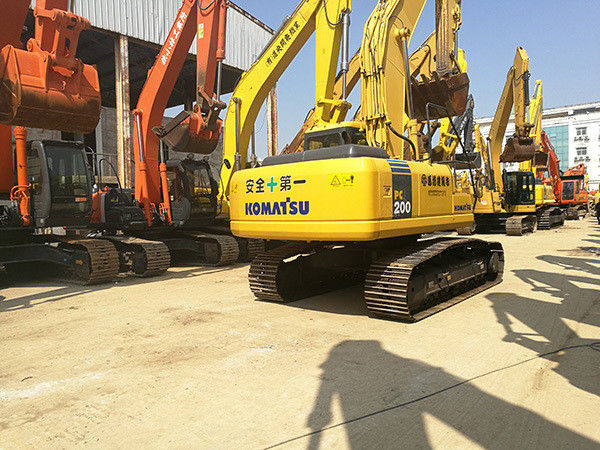 Κουβάς 0.9CBM Komatsu Χρησιμοποιούμενος εξοπλισμός εκσκαφής PC 200 Thumb Heavy Duty για βαριά εργασία