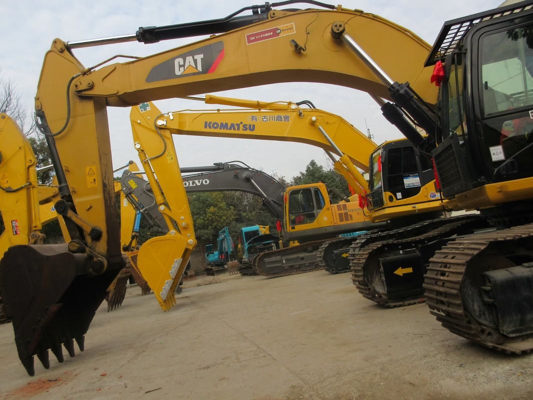 CAT 336D Εκσκαφέας με υδραυλική βαλβίδα Kawasaki και 4001-6000 ώρες εργασίας στο Σαγκάη