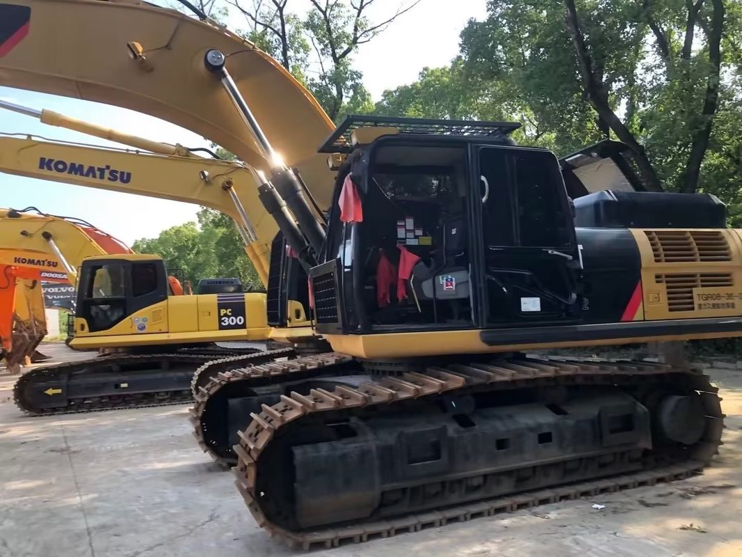 CAT 336D Εκσκαφέας με υδραυλική βαλβίδα Kawasaki και 4001-6000 ώρες εργασίας στο Σαγκάη
