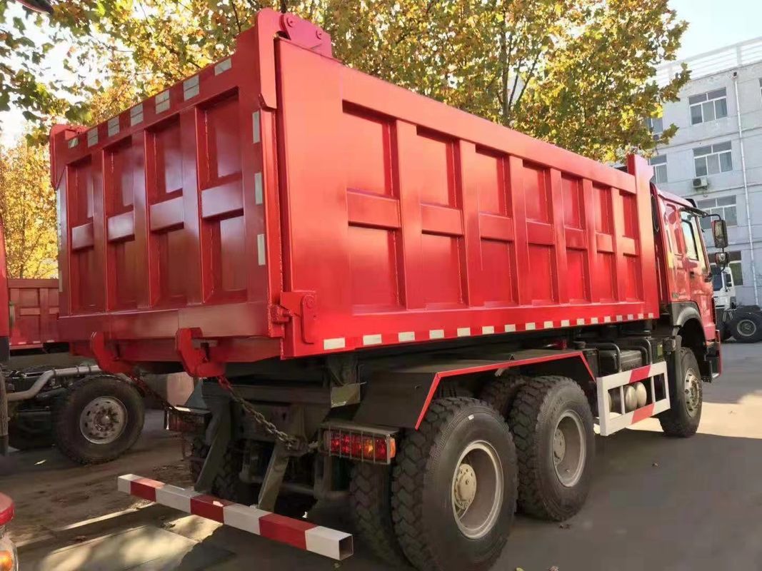 10 Ελαστικό Sinotruk HOWO 6*4 Χρησιμοποιούμενο φορτηγό 371HP για την μεταφορά πέτρινης άμμου