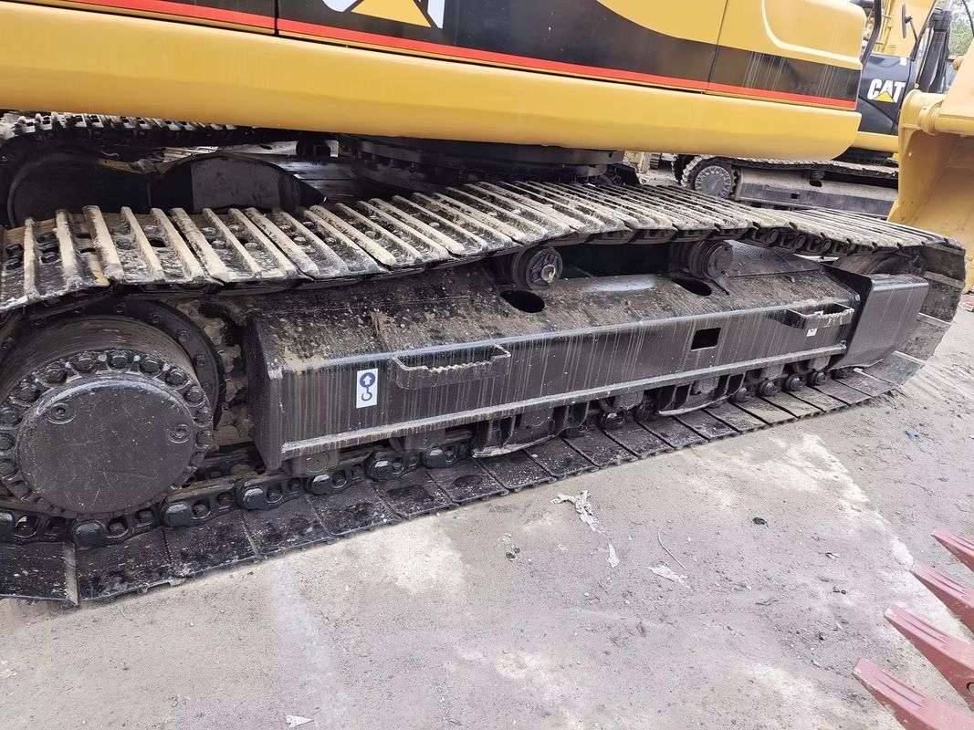 Εκσκαφέας 30 τόνων Χρησιμοποιούμενος εκσκαφέας υδραυλικός CAT 330B Crawler με χωρητικότητα κουβάς 2,1 m3