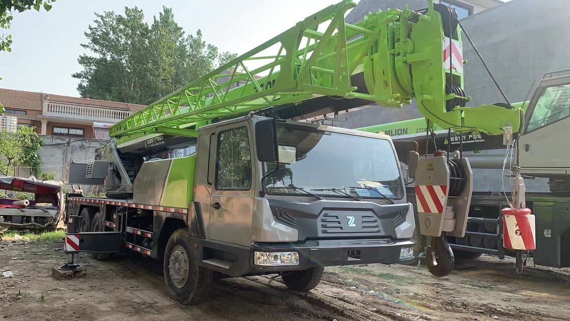 Μέγιστο ύψος ανύψωσης Άλλοι υδραυλικοί γερανοί 50 τόνων 100 τόνων για τα έργα σας