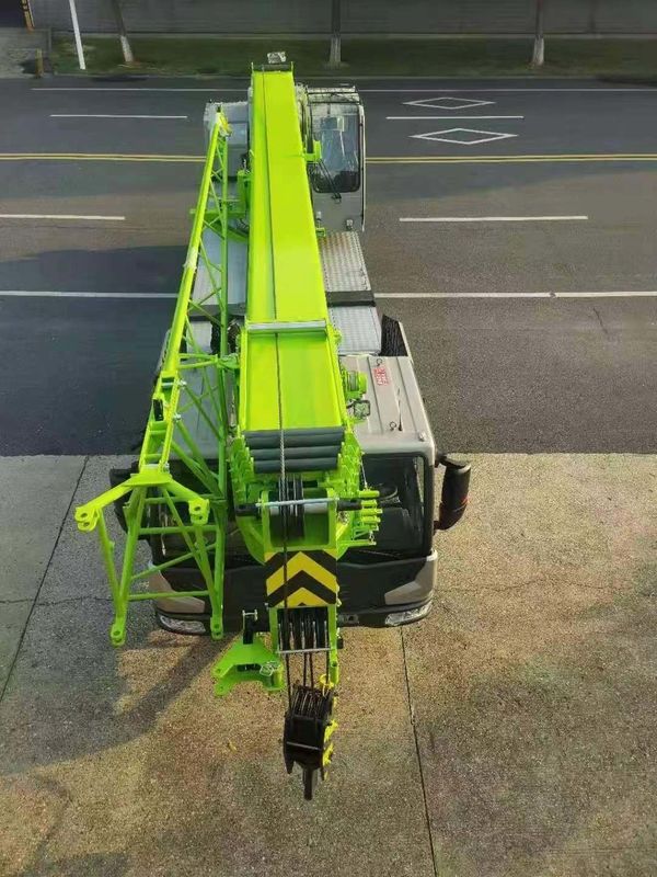 25 τόνων κινητό γερανό Ζουμλίον γερανό φορτηγού σε καλή κατάσταση με 2001-4000 ώρες εργασίας