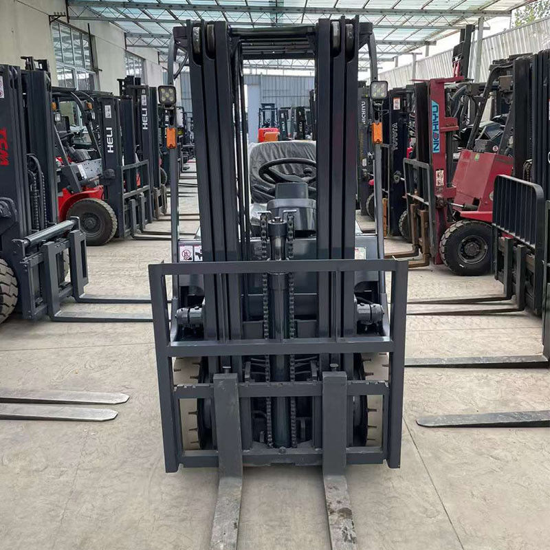 1.5 τόνων Ηλεκτρικό ανελκυστήρα TCM Ιδανικό για αποθήκες χειρισμού υλικών και καταστήματα ένδυσης