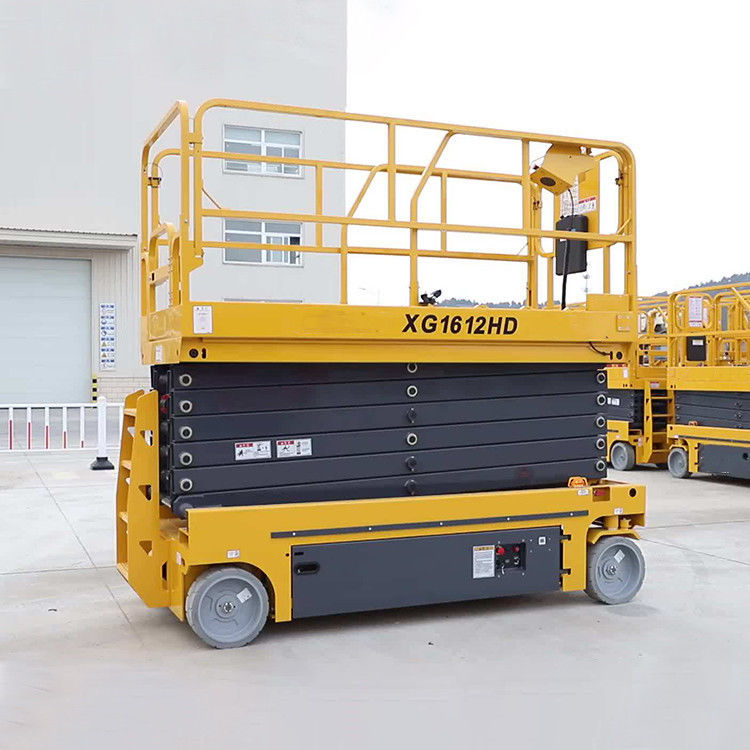 Μεταφορτωτές ανελκυστήρες ψαλίδι 1550 kg Μεταφορτωτές ηλεκτρικές πλατφόρμες εργασίας