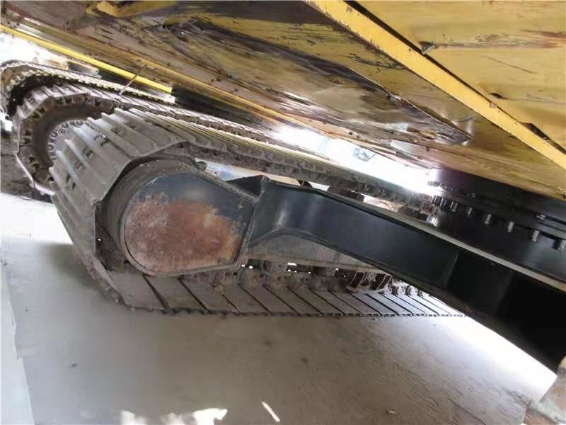 Αρχική 320d2 12 τόνων 20 τόνων 25 τόνων Υδραυλική σκάφτρα για την οδική κατασκευή