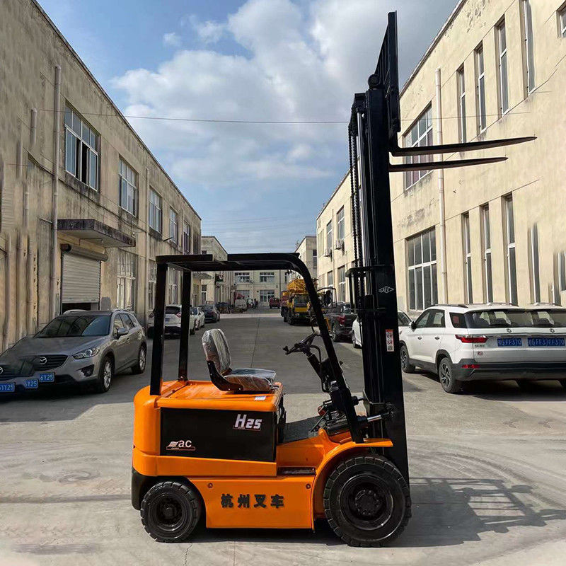 Non-slip Off-road Tire 2 Doors 2.5ton Electric Forklift with 2500 kg Weight Μεταφορτωμένο με ηλεκτρικό φορτηγό