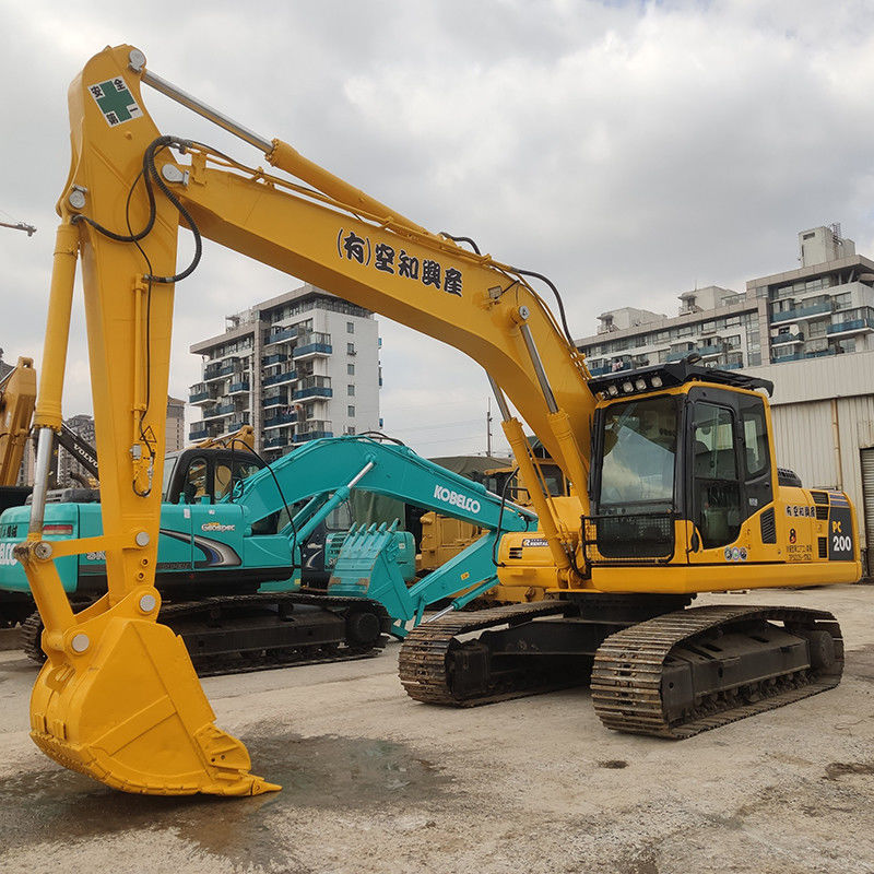 20 τόνων Komatsu PC 200 Ιαπωνία Χρησιμοποιούμενος εξορυκτής με και 3.1/4.2/5.5km/h Ταχύτητα πορείας