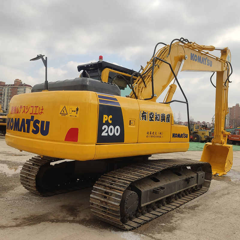 20 τόνων Komatsu PC 200 Ιαπωνία Χρησιμοποιούμενος εξορυκτής με και 3.1/4.2/5.5km/h Ταχύτητα πορείας