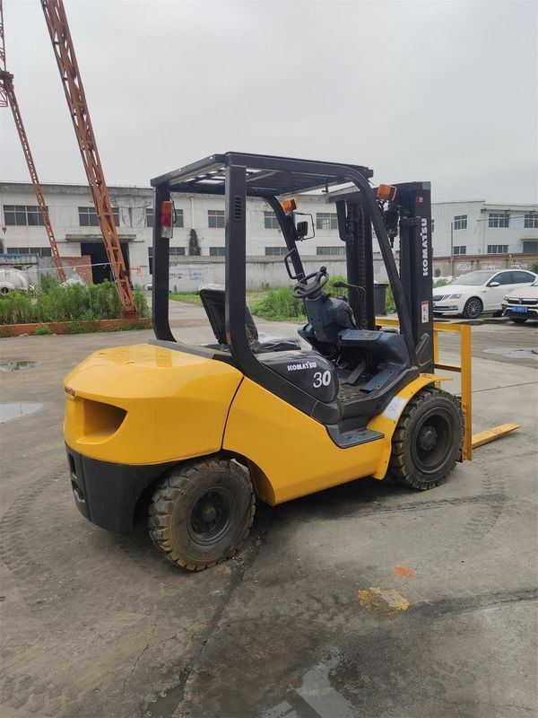 3 τόνων ανελκυστήρας για κατασκευές Ανυψωτική κινητήρα ισχύος 14,4 kw με μεγάλη έκπτωση