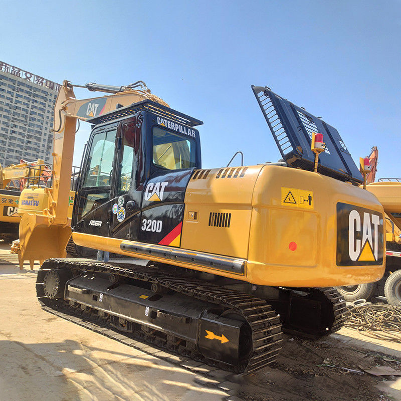 2020 Cat 320D2L Χρησιμοποιούμενη εξορυκτική μηχανή στο Ντουμπάι με καλή απόδοση και χαμηλό ωράριο εργασίας