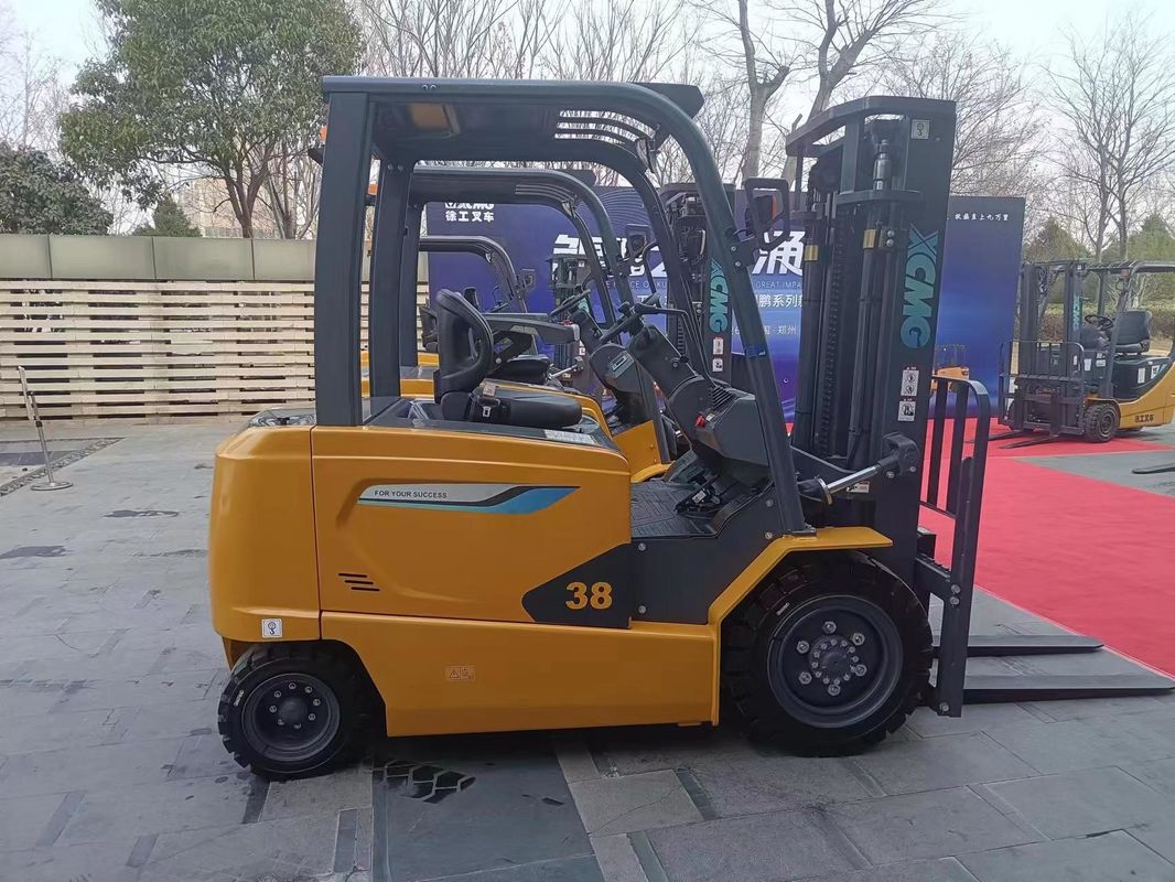 1070MM Μέγεθος πιρούνιου Πλήρως ηλεκτρικό πετρελαιοκίνητο ανελκυστήρα 3 τόνων για μεταφορά υλικών αποθήκης