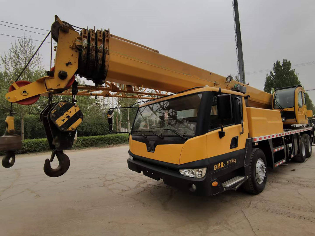 110000 KG QY70KC Κρέα φορτηγού σε καλή κατάσταση κατάλληλη για βαριές εργασίες