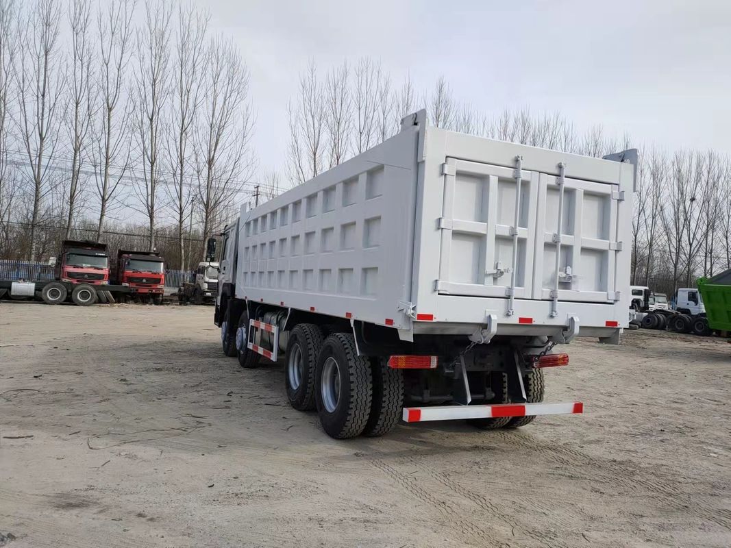 Euro 3 SINO TRUCK 12 Wheeler LHD 50tons 2ο χέρι 8x4 Χρησιμοποιημένο φορτηγό HOWO