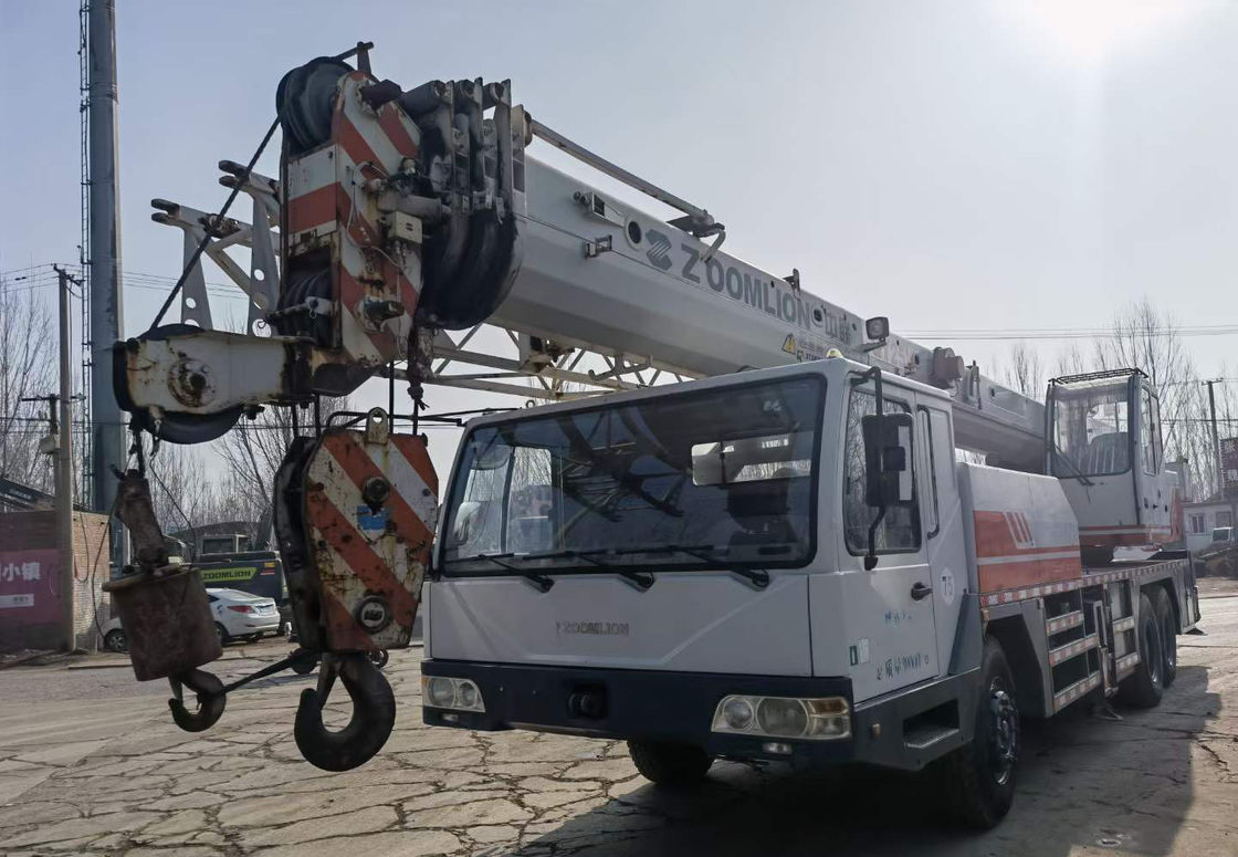 Ζουμλίον QY25V 39m 20 τόνων 25 τόνων γερανό φορτηγό με 980KN.m μέγιστη ονομαστική ροπή ανύψωσης