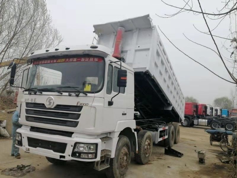 39000kg βάρος στο κατώφλι Shacman F3000 8x4 φορτηγό τύπερ φορτηγό ντάμπινγκ 6.2-8m μήκος δεξαμενής φορτίου