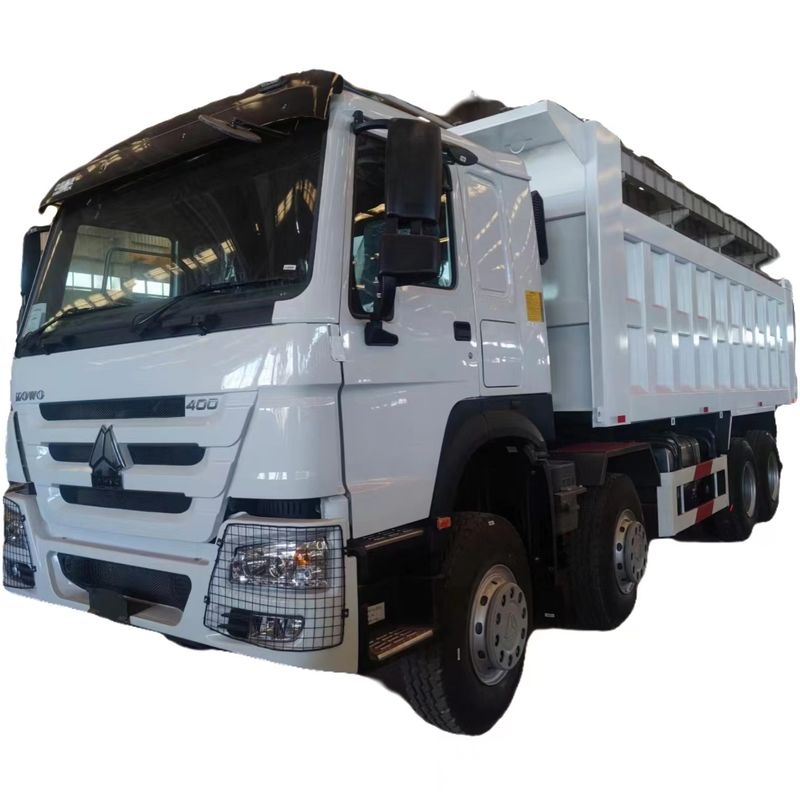 Το Howo 8x4 LHD Dump Tipper Truck με μέγιστη ροπή 500-1000Nm και χωρητικότητα κινητήρα 6-8L