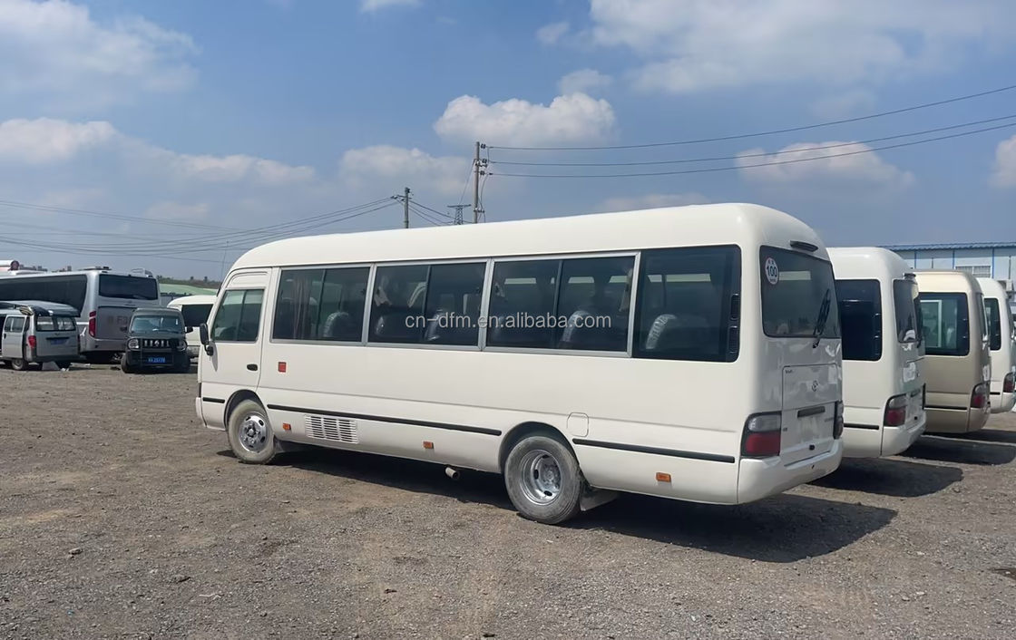 Toyota 19-29 καθίσματα Off Road Diesel Coaster Bus Μίνι λεωφορείο με μέγιστη ροπή 340Nm/rpm
