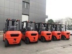 Φαρμακοφόρος FD30 με βάρος 4300 kg και πλάτος πιρούνι 125 mm με κινητήρα Isuzu