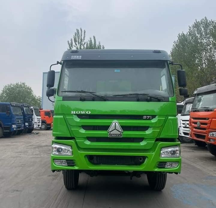 371 HP/336HP/420HP Χρησιμοποιούμενο Howo Dump Truck 8x4 Τρακ με χειροκίνητο κιβώτιο