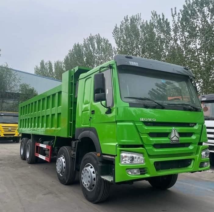 371 HP/336HP/420HP Χρησιμοποιούμενο Howo Dump Truck 8x4 Τρακ με χειροκίνητο κιβώτιο