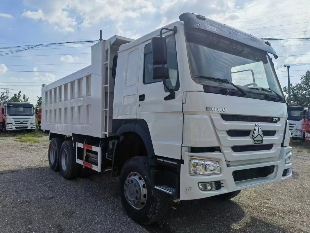 10 Αριθμός μεταφοράς προς τα εμπρός Sinotruk HOWO 371HP Χρησιμοποιημένα φορτηγά σκουπιδιών 6X4 για το ορυχείο κατασκευής