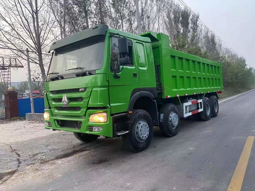 Σύστημα πολυμέσων Κανένα Sinotruk HOWO 371HP Χρησιμοποιούμενα φορτηγά 8*4 για ορυχείο κατασκευής
