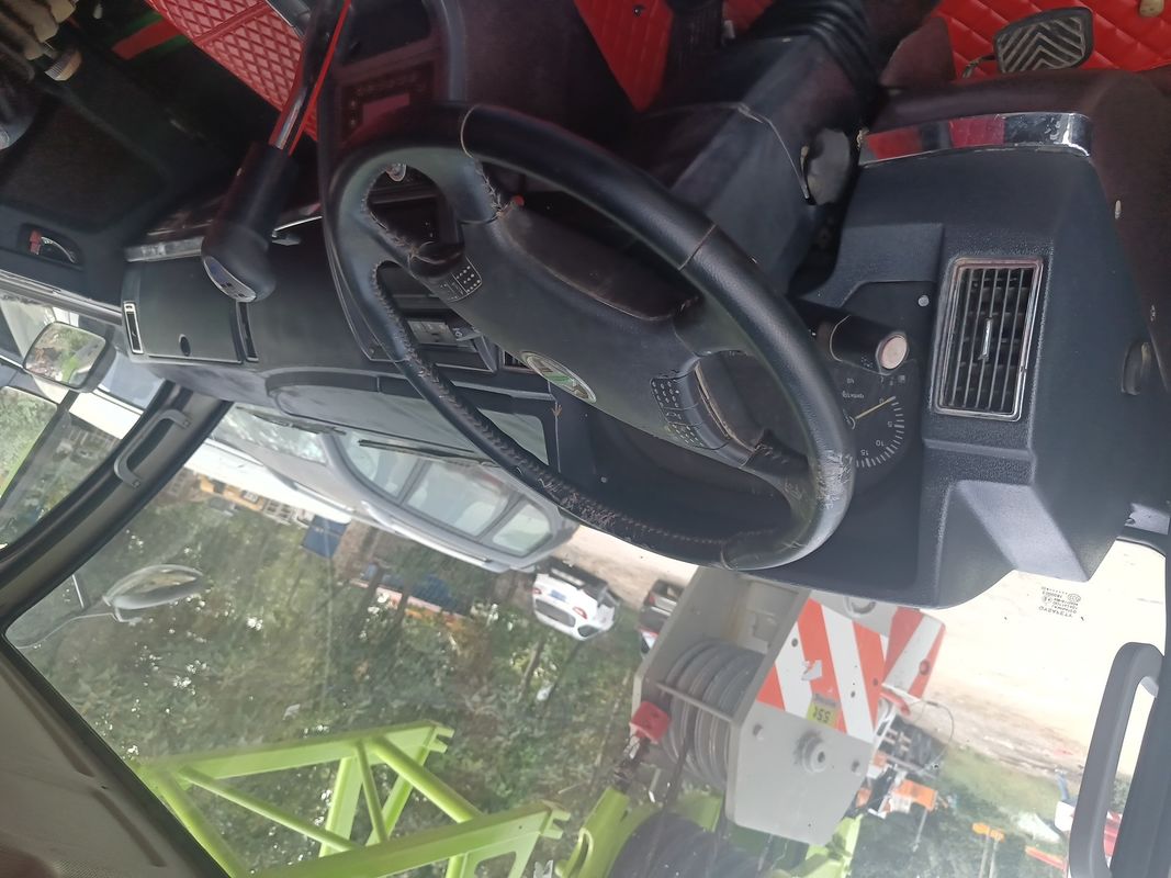 Χρησιμοποιούμενο γερανό φορτηγού με ελάχιστη ακτίνα στροφής 10,5 m Ζουμλίον γερανό 30 τόνων 35 τόνων