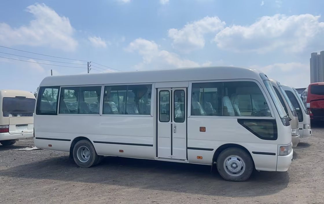 7m 30 θέσεις Toyo Ta Coaster Μηχανή λεωφορείου χωρητικότητα 4L Συνολικές διαστάσεις mm 7725x2000x2600