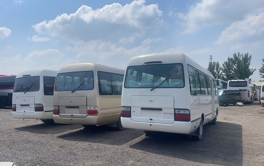 7m 30 θέσεις Toyo Ta Coaster Μηχανή λεωφορείου χωρητικότητα 4L Συνολικές διαστάσεις mm 7725x2000x2600