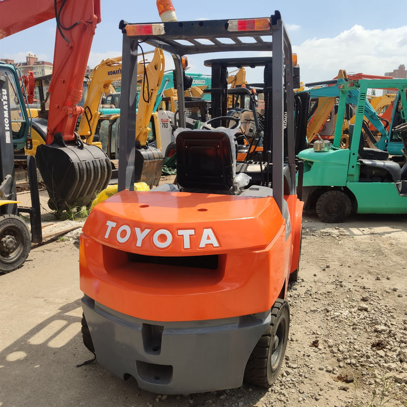 3 τόνων Toyota Diesel ανελκυστήρας με χωρητικότητα φόρτωσης 3 τόνων ώρες εργασίας 2001-4000