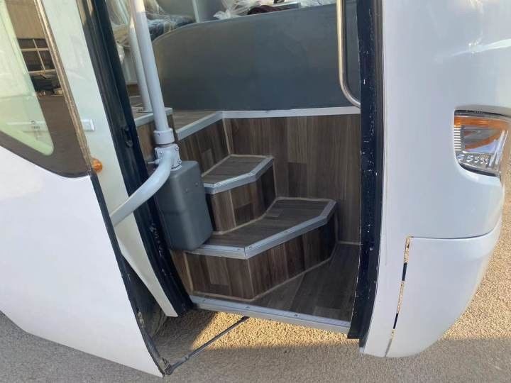 Χρησιμοποιούμενο λεωφορείο Higer Luxury Coach 30 θέσεων Ντίζελ λεωφορείο πόλης σε εξαιρετική κατάσταση