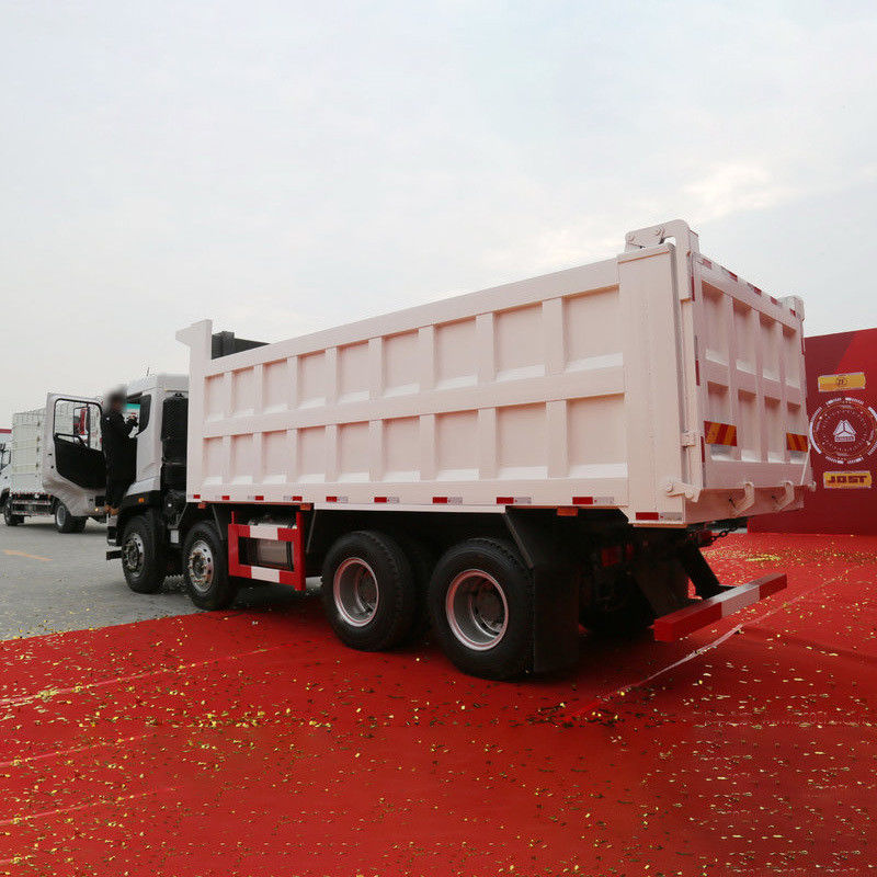 31 τόνων χωρητικότητα φόρτωσης 8X4 HOWO Dump Truck 460HP μεταχειρισμένο με 2 αριθμούς μετατροπής ανάποδα