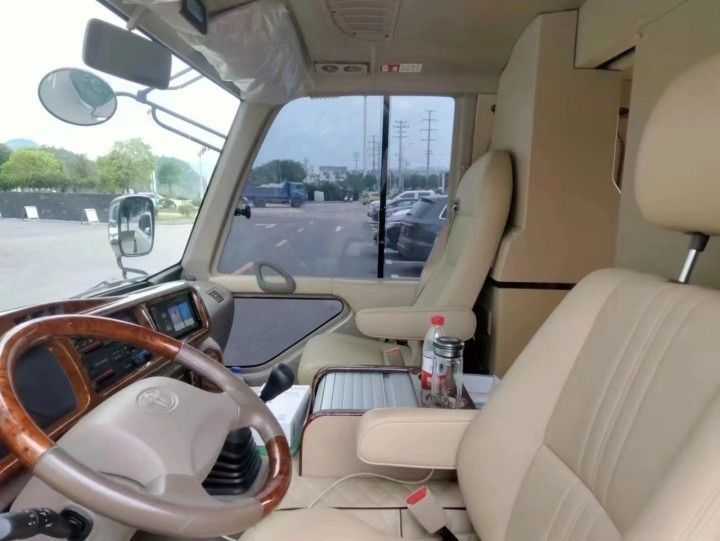30 θέσεις Diesel Toyota Coaster Bus για τουριστικούς πολυτελείς λεωφορεία Πρότυπο εκπομπών Euro 3