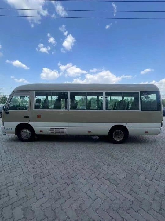 Euro 3 Έκδοση Πρότυπο Deisel καυσίμου Toyota Coaster λεωφορείο με χρησιμοποιημένες 30 θέσεις 25 θέσεις