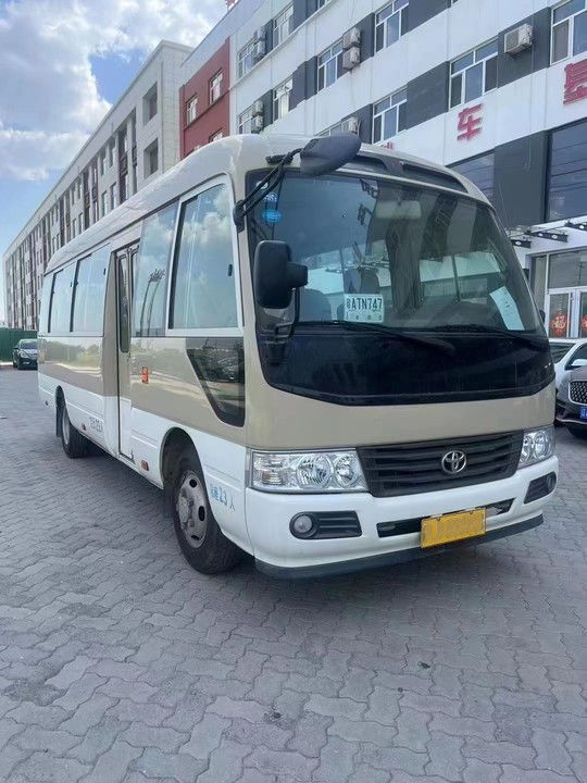 Euro 3 Έκδοση Πρότυπο Deisel καυσίμου Toyota Coaster λεωφορείο με χρησιμοποιημένες 30 θέσεις 25 θέσεις
