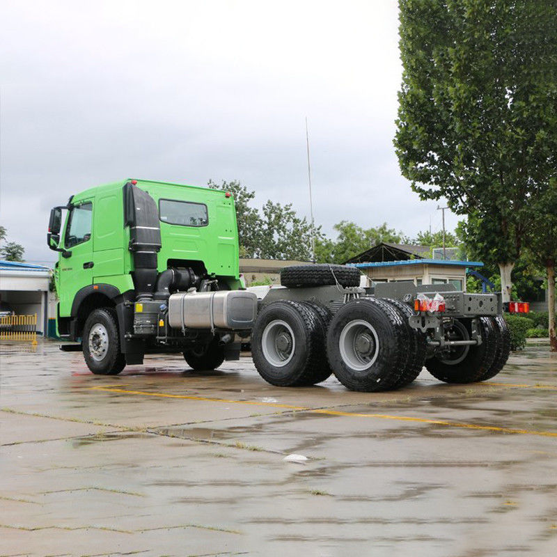 400hp 6X4 5.8m HOWO Χρησιμοποιούμενο φορτηγό βυθού με και 5.3-6.2M μήκος δεξαμενής φορτίου