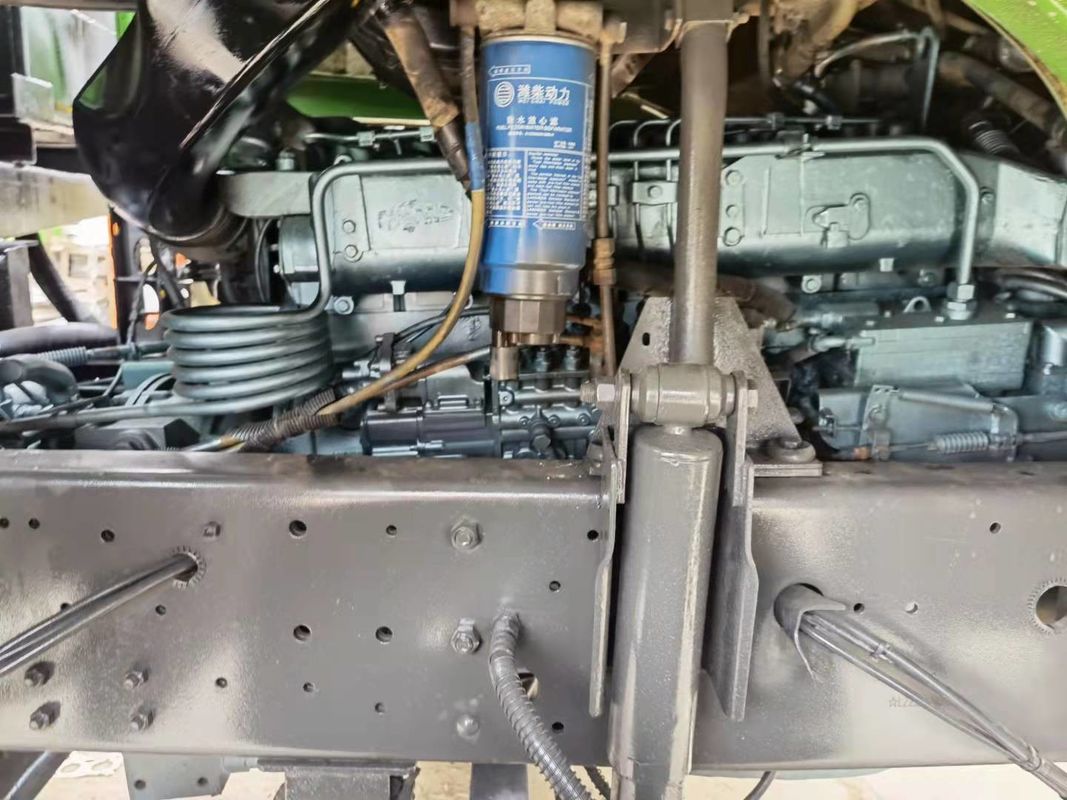 LHD SINO TRUCK HOWO 371HP 6x4 Χρησιμοποιημένο βαρύ φορτηγό για 2 επιβάτες