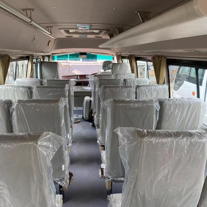 Χρησιμοποιούμενο χειροκίνητο Rhd Toyo ta Coaster Bus με κινητήρα και απόδοση τουρμποφορτιστή
