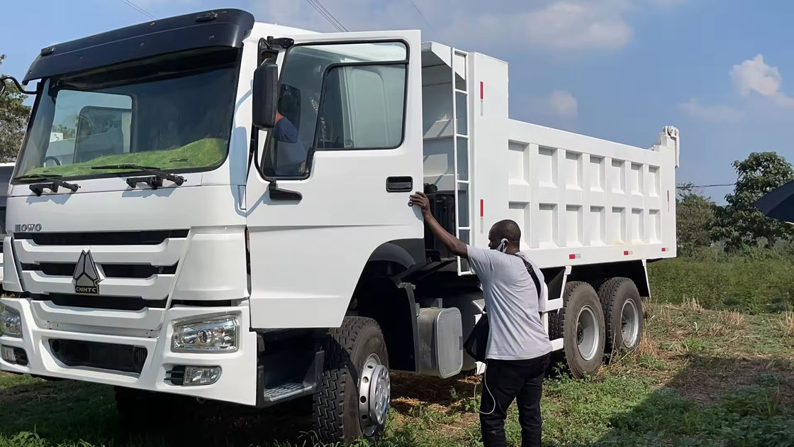 Howo 6x4 φορτηγό απορριμμάτων χρησιμοποιημένα φορτηγά με κατεβάστρα χειροκίνητο σύστημα μετάδοσης τύπου χειροκίνητο έτος 2012