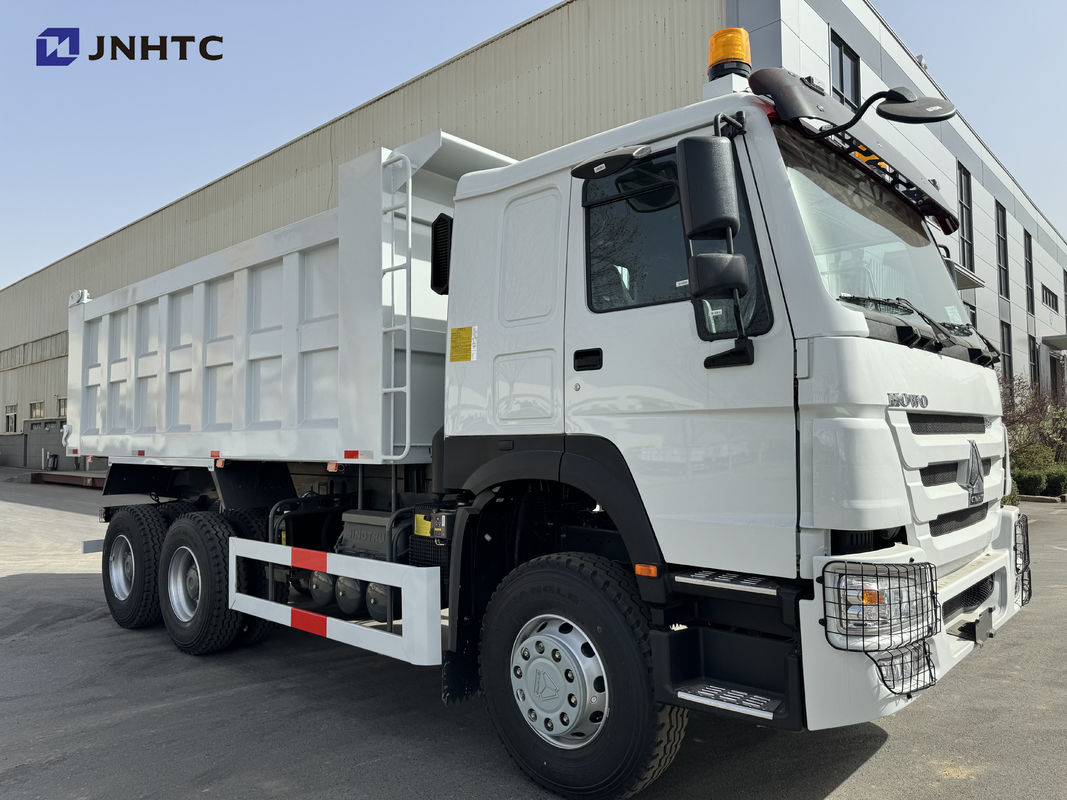 Χρησιμοποιούμενο φορτηγό τύπας τύπας Sinotruck Howo 6x4 βαρύ φορτίο Euro2 380hp φορτηγό τύπας τύπας τύπας