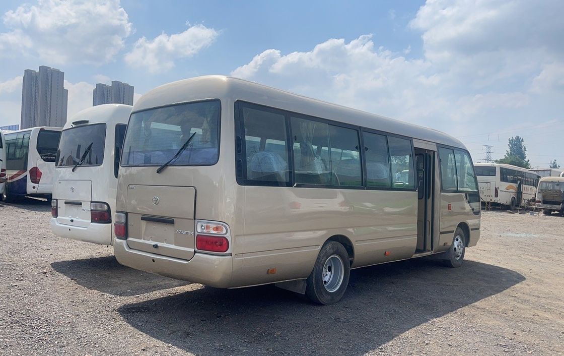 Χρησιμοποιούμενο λεωφορείο Toyota Coaster LHD RHD 30 θέσεων Μίνι λεωφορείο βενζίνης Euro 3 πρότυπο εκπομπών