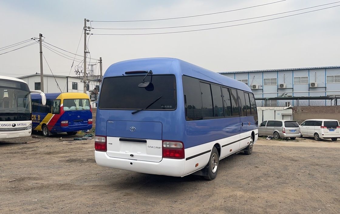 Χρησιμοποιημένο πρωτότυπο λεωφορείο Toyota Coaster LHD 30 θέσεις