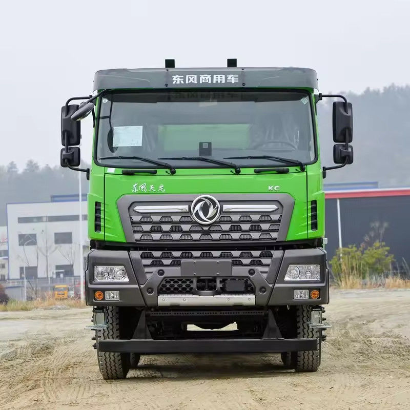 12 τροχούς 35 τόνων 600 ίππων Dongfeng Dump Truck για άμμο χώμα πέτρα Μεταφορά Tipper