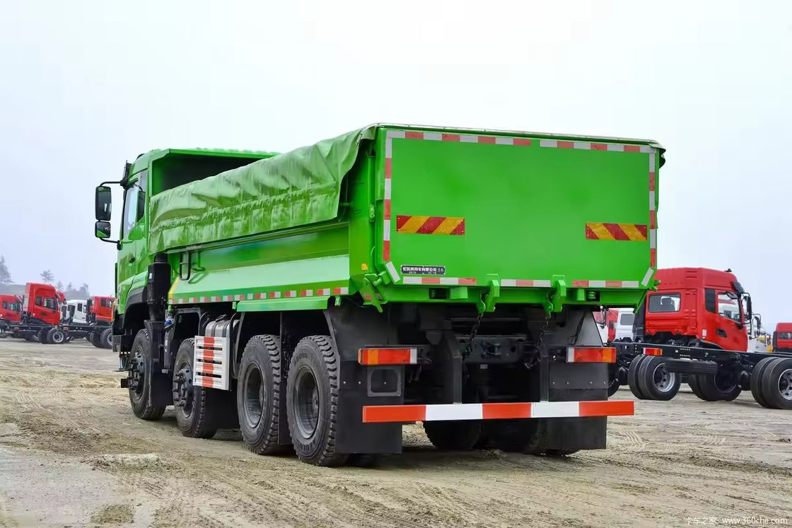 12 τροχούς 35 τόνων 600 ίππων Dongfeng Dump Truck για άμμο χώμα πέτρα Μεταφορά Tipper