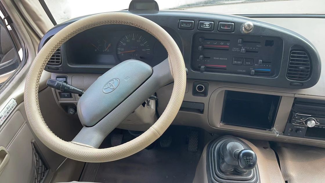 Μίνι λεωφορείο Toyota Coaster 29 θέσεων με πρότυπο εκπομπών Euro3 και κινητήρα Cummins